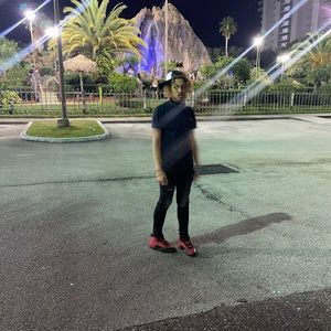 Meet your Posher, Jomar